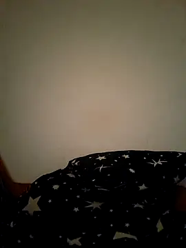 Snapshot of emea4 chatting on September 9, 2025, 8:25 am emea4 online show from September 9, 2025, 8:25 am