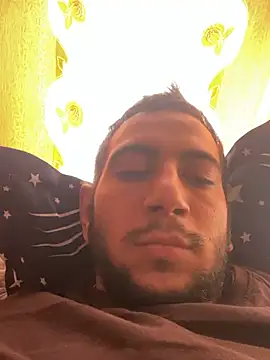 Snapshot of emea4 chatting on March 15, 2026, 9:37 am emea4 online show from March 15, 2026, 9:37 am