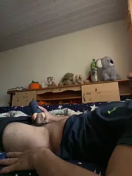 Snapshot of emea4 chatting on March 29, 2026, 9:20 am emea4 online show from March 29, 2026, 9:20 am