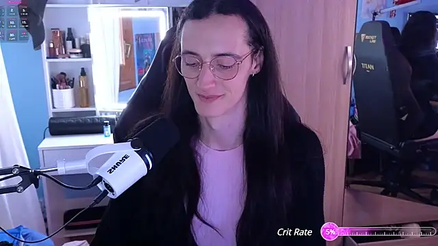 MemiKouki online show from February 10, 2025, 3:53 pm