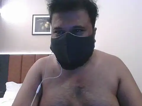 Snapshot of Hunk-Hand6 chatting on November 9, 2025, 8:12 am Hunk-Hand6 online show from November 9, 2025, 8:12 am