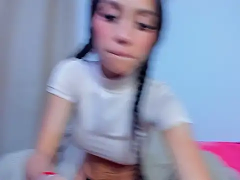 Miaa love6969 online show from January 29, 2025, 8:40 am