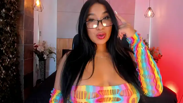 BellaHarllow online show from July 9, 2026, 8:24 pm