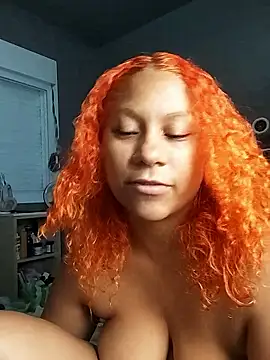 Snapshot of MaryAlbuquerque chatting on January 13, 2026, 2:50 am MaryAlbuquerque online show from January 13, 2026, 2:50 am