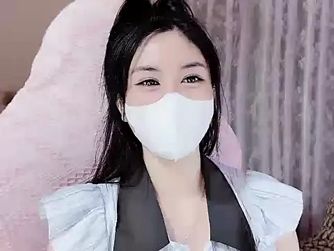 Snapshot of _Lygn__ chatting on September 16, 2025, 12:28 pm Lygn online show from September 16, 2025, 12:28 pm