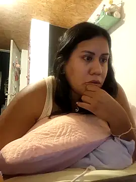 Snapshot of KasiaVenus_ chatting on March 14, 2025, 2:20 am KasiaVenus online show from March 14, 2025, 2:20 am