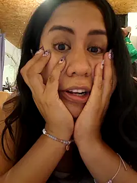 KasiaVenus  online show from October 18, 2025, 3:53 am