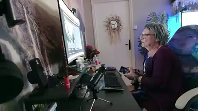 Snapshot of Anjela30 chatting on March 6, 2026, 5:09 pm Anjela30 online show from March 6, 2026, 5:09 pm