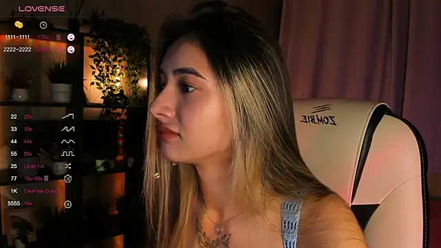 DarlaLike online show from September 27, 2025, 4:06 am