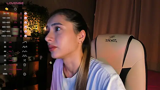 DarlaLike online show from September 29, 2025, 4:17 am