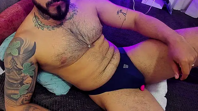 mikemulerr online show from February 17, 2026, 11:22 pm