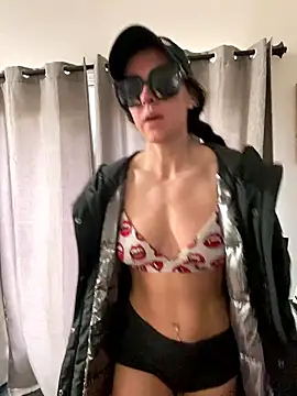 mrs  unknown online show from January 16, 2026, 4:33 pm