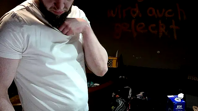 Snapshot of donhulio482 chatting on March 11, 2025, 11:59 pm donhulio482 online show from March 11, 2025, 11:59 pm