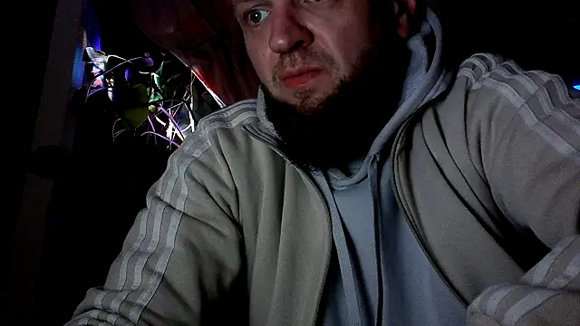 Snapshot of donhulio482 chatting on March 15, 2025, 8:10 pm donhulio482 online show from March 15, 2025, 8:10 pm