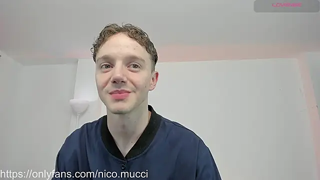 Snapshot of niico_18 chatting on December 11, 2024, 12:54 am niico 18 online show from December 11, 2024, 12:54 am