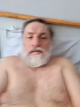 Outdoorsexlover online show from March 5, 2026, 9:05 am