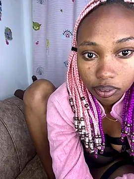 Snapshot of NASTY_BOBO chatting on October 9, 2025, 11:36 pm NASTY BOBO online show from October 9, 2025, 11:36 pm