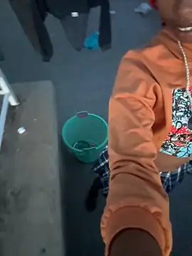 Snapshot of NASTY_BOBO chatting on November 16, 2025, 3:39 pm NASTY BOBO online show from November 16, 2025, 3:39 pm