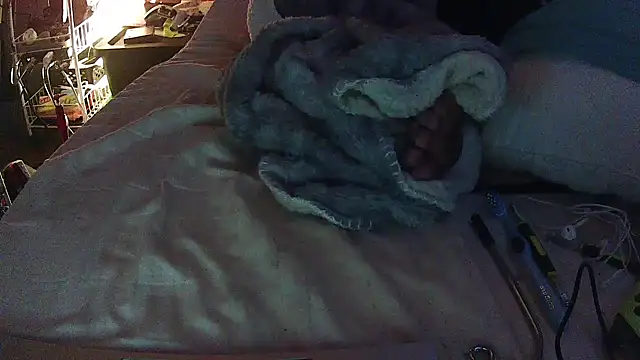 jaxx12369 online show from February 10, 2026, 7:40 pm