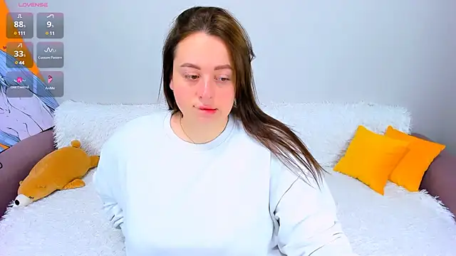 Feral  berry   online show from December 9, 2024, 8:00 am