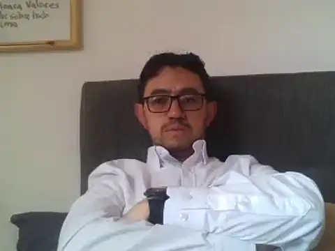 Diptongo online show from March 22, 2025, 8:59 pm