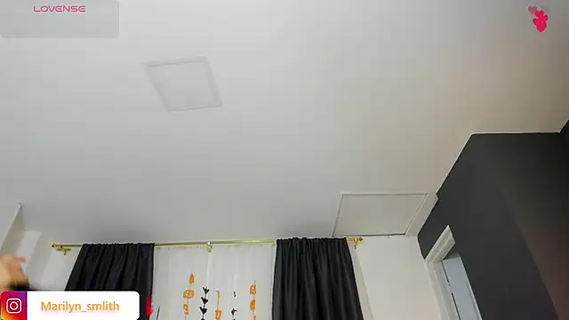 Snapshot of MarilynSmIith chatting on October 6, 2025, 11:51 am MarilynSmIith online show from October 6, 2025, 11:51 am