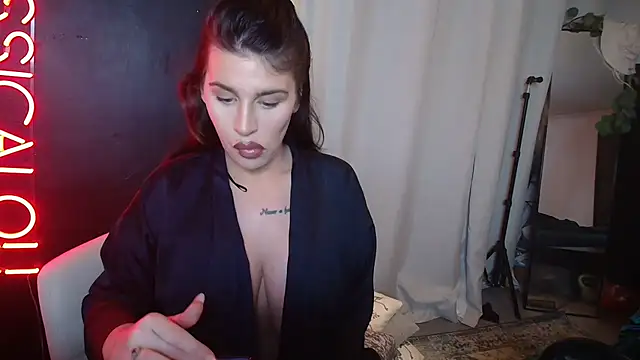 Snapshot of Bustyjessicalouu chatting on March 5, 2025, 7:38 pm Bustyjessicalouu online show from March 5, 2025, 7:38 pm