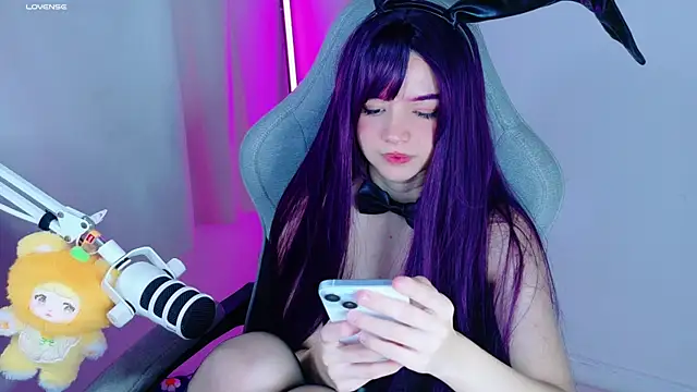 stephybrown online show from November 15, 2025, 1:03 am