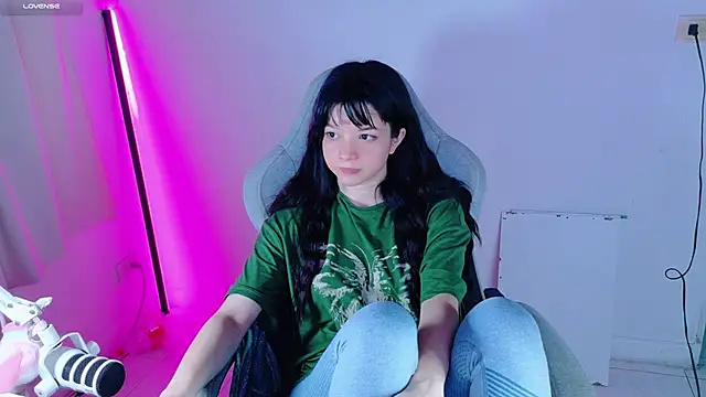 Snapshot of stephybrown chatting on May 7, 2026, 11:32 pm stephybrown online show from May 7, 2026, 11:32 pm