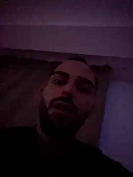 denisxlRo online show from December 8, 2024, 10:14 pm