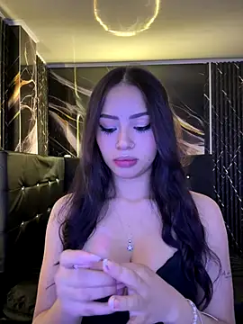 Snapshot of abbymnd chatting on October 20, 2025, 9:37 pm abbymnd online show from October 20, 2025, 9:37 pm