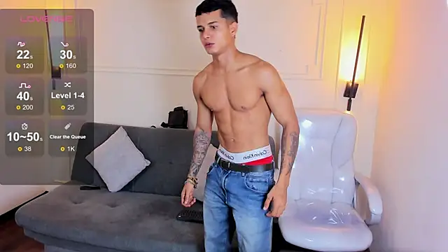 Snapshot of Paradise_boy_s chatting on October 10, 2025, 11:15 pm Paradise boy s online show from October 10, 2025, 11:15 pm