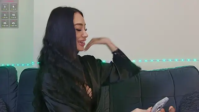 Snapshot of OnlyXandra chatting on December 12, 2024, 8:14 am OnlyXandra online show from December 12, 2024, 8:14 am