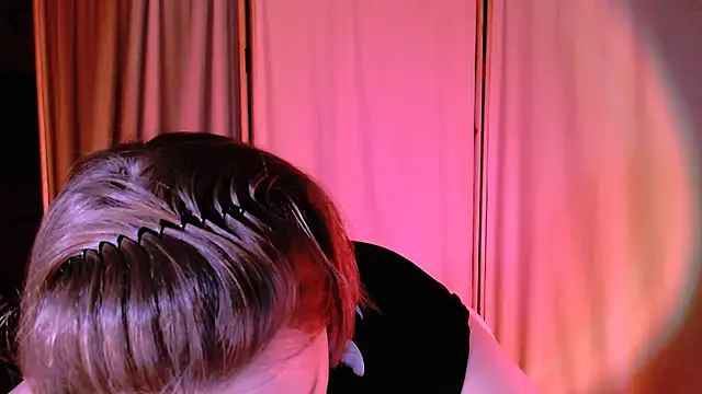 Malinax online show from March 6, 2025, 10:47 pm