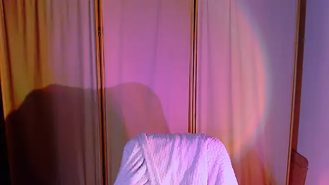 Malinax online show from September 29, 2025, 10:14 pm