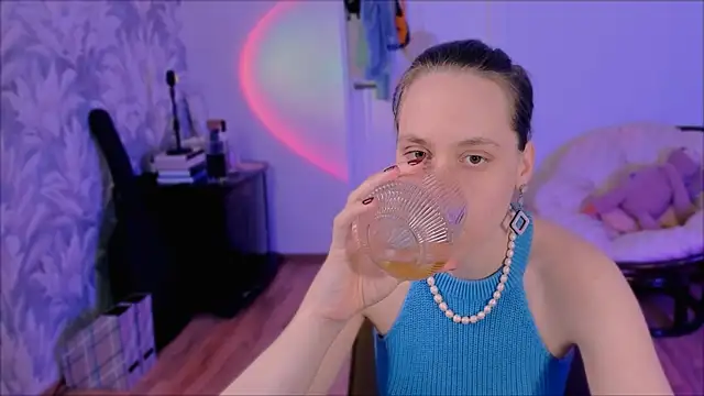 Malinax online show from March 21, 2026, 2:09 pm