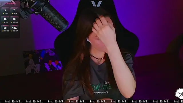 Emili1- online show from April 3, 2026, 10:46 am