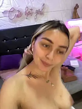 emma oxford online show from December 20, 2024, 12:30 am