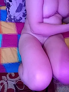 Mimy khalifa online show from June 29, 2026, 2:51 am