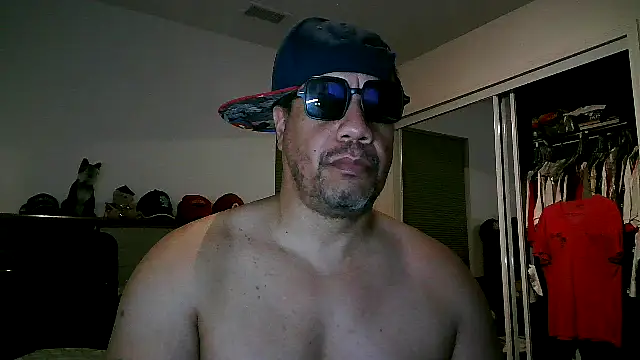 Snapshot of pimpdaddy4ever chatting on December 23, 2024, 11:49 pm pimpdaddy4ever online show from December 23, 2024, 11:49 pm