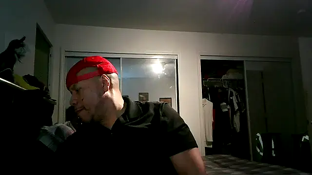 Snapshot of pimpdaddy4ever chatting on January 28, 2025, 10:23 pm pimpdaddy4ever online show from January 28, 2025, 10:23 pm