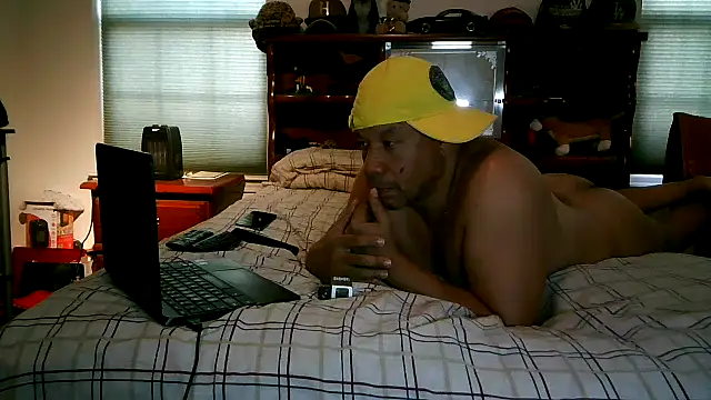 pimpdaddy4ever online show from April 1, 2026, 11:55 am