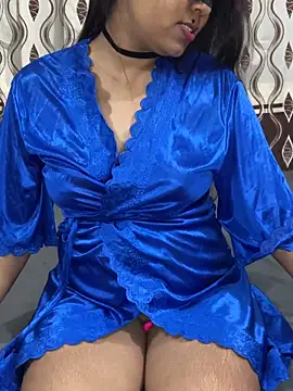 little shadow online show from December 22, 2025, 4:26 pm