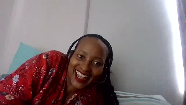 BabeAssXX online show from October 15, 2025, 2:28 pm