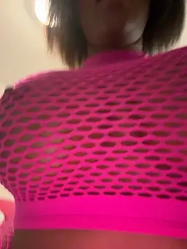 Black Dolll online show from March 11, 2026, 6:19 am