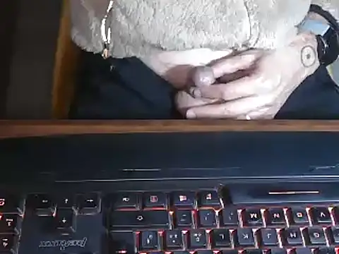 Adri gard online show from January 15, 2025, 8:58 pm