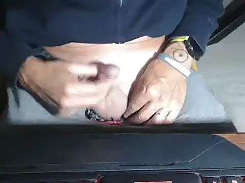 Adri gard online show from September 26, 2025, 9:08 pm