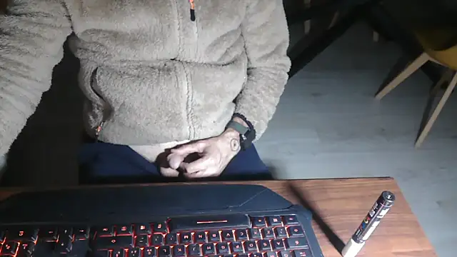 Adri gard online show from February 21, 2026, 9:16 pm