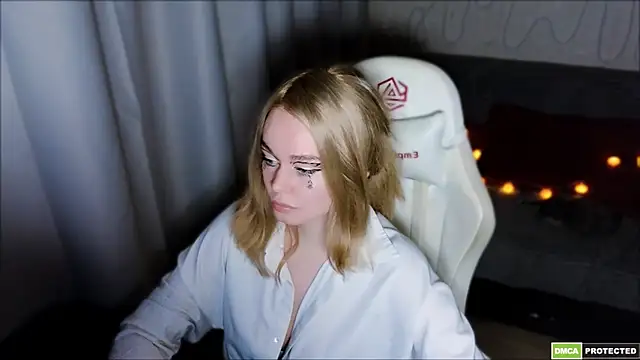 Snapshot of Bad_Girl009 chatting on October 28, 2025, 1:09 am Bad Girl009 online show from October 28, 2025, 1:09 am