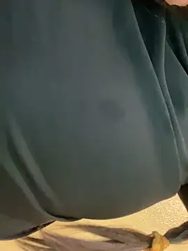 Evelyn Moon online show from February 10, 2026, 2:43 pm